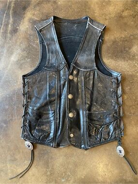 VTG 80s Rare Handcrafted Buffalo Nickel Men's Black Leather Lace-Up Biker Vest